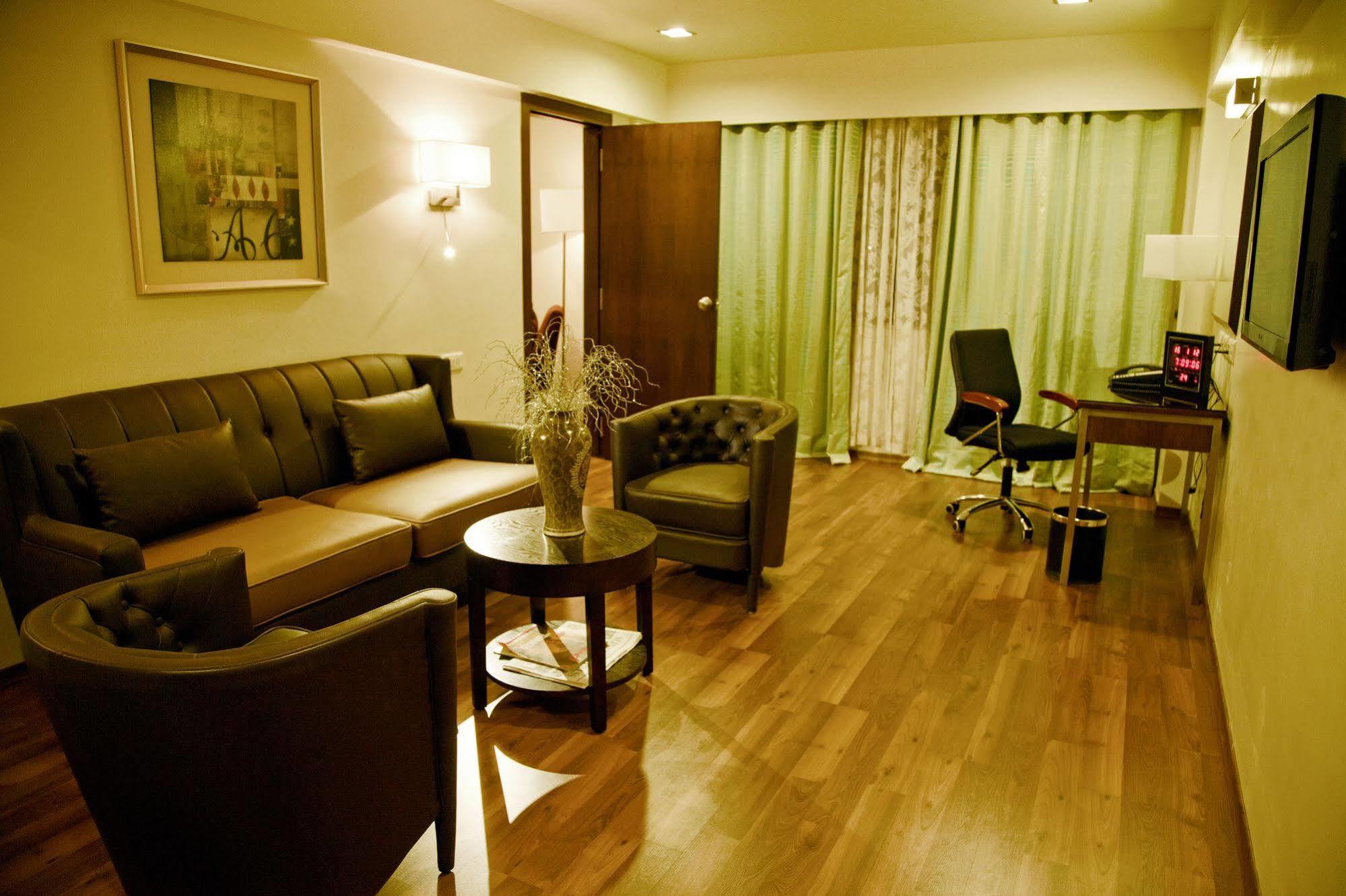 Best Western Ramachandra Visakhapatnam Nội địa bức ảnh